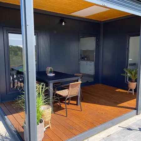 Letniskowe Bali アパート *