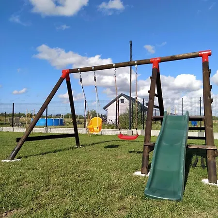 Letniskowe Bali アパート Jezierzany